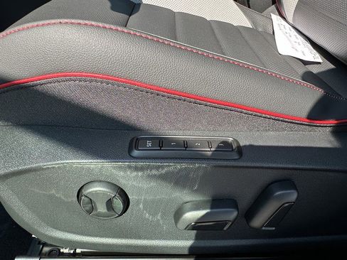 New 2025 Volkswagen GTI SE image 24