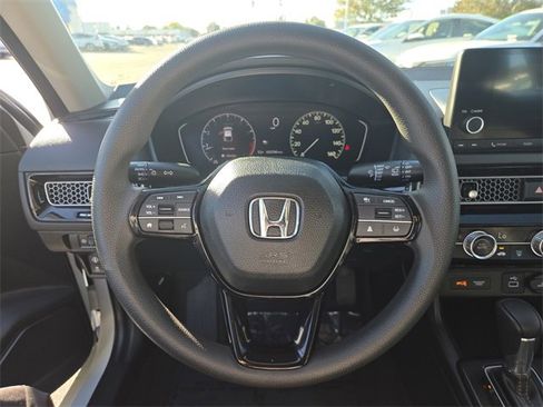 Used 2022 Honda Civic LX image 24