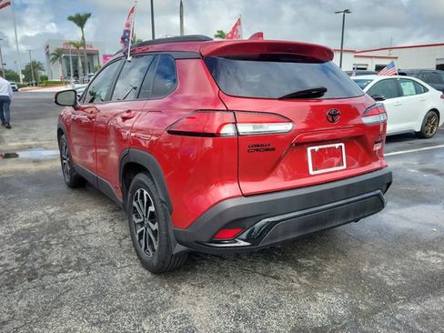 Used 2023 Toyota Corolla Cross AWD Hybrid image 8
