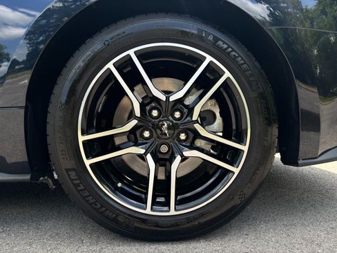 Used 2021 Ford Mustang GT Premium RWD image 32