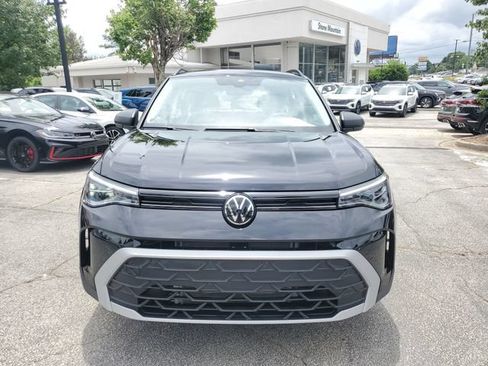 Certified 2025 Volkswagen Taos S FWD image 2