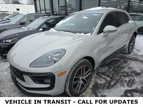 Used 2022 Porsche Macan S image 1