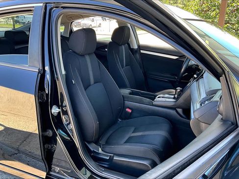 Used 2021 Honda Civic EX image 9