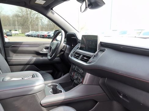 Used 2024 Chevrolet Tahoe RST w/ Sport Performance Package image 8