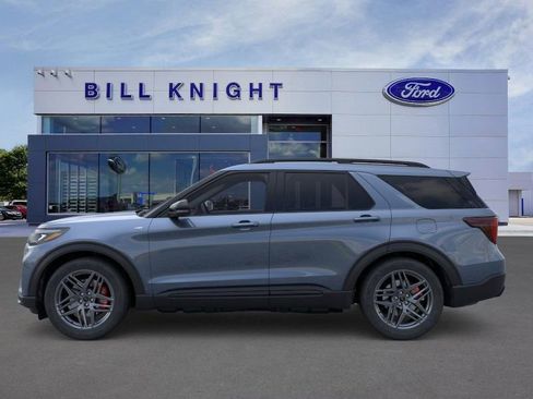 New 2026 Ford Explorer ST-Line w/ ST-Line Street Pack image 3