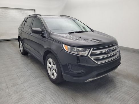 Used 2018 Ford Edge SE FWD image 13