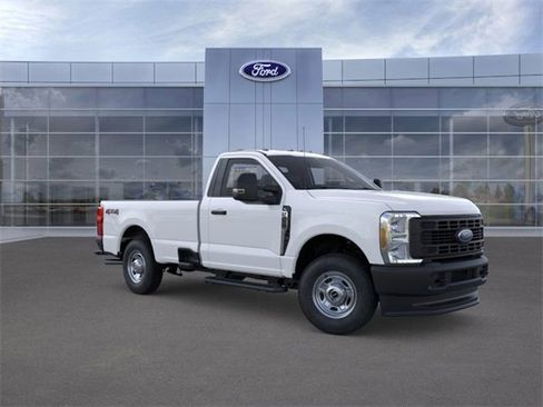 New 2026 Ford F250 XL w/ Snow Plow/Camper Package image 7