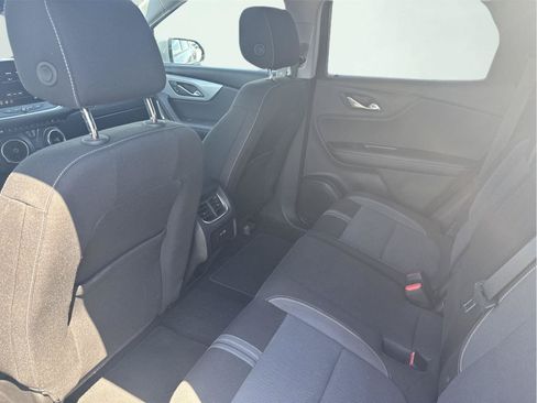 Used 2025 Chevrolet Blazer LT AWD/4WD image 23