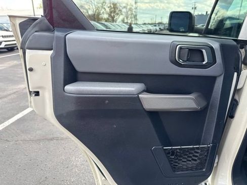 Used 2022 Ford Bronco Everglades AWD/4WD image 23