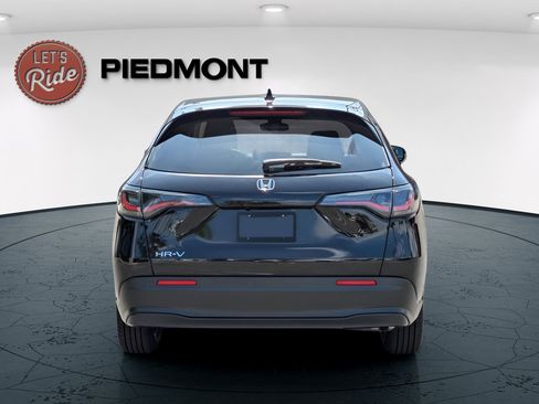 New 2026 Honda HR-V LX image 4