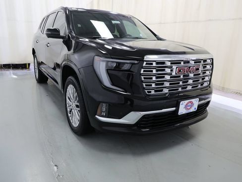 Certified 2024 GMC Acadia Denali w/ Super Cruise Package AWD/4WD image 3