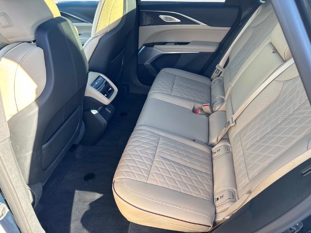 Certified 2026 Cadillac Lyriq Signature Luxury w/ Nappa Leather Package AWD/4WD image 13