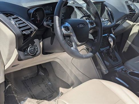 Used 2016 Ford Escape Titanium w/ Equipment Group 301A image 10