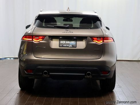 Used 2017 Jaguar F-PACE Prestige AWD/4WD image 7