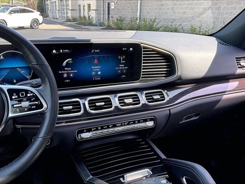 Used 2023 Mercedes-Benz GLE 350 4MATIC image 6