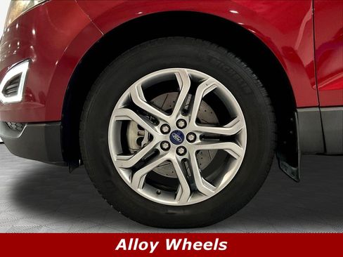Used 2017 Ford Edge Titanium w/ Equipment Group 301A AWD/4WD image 34