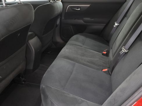 Used 2015 Nissan Altima 2.5 S w/ Power Driver Seat Package FWD image 30