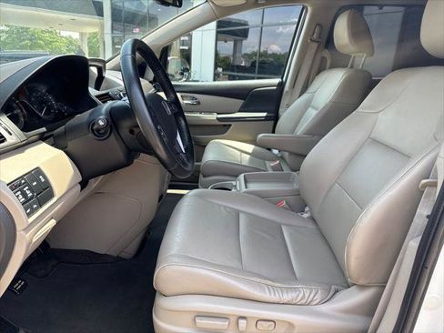Used 2014 Honda Odyssey Touring image 14