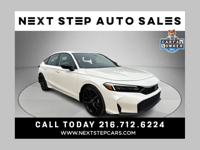 Used 2025 Honda Civic Sport image 1