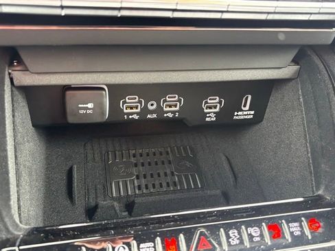 New 2026 Jeep Grand Wagoneer L Summit AWD/4WD image 28