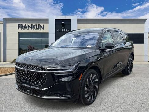 New 2026 Lincoln Nautilus Reserve w/ Jet Appearance Package AWD/4WD image 3