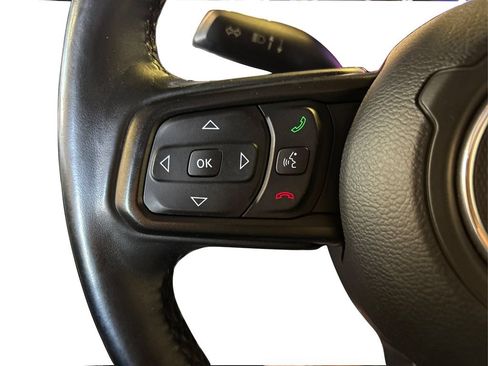 Used 2018 Jeep Wrangler Unlimited Sport AWD/4WD image 31