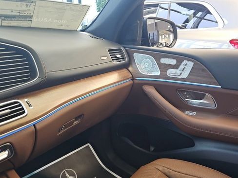 New 2026 Mercedes-Benz GLE 580 4MATIC image 24