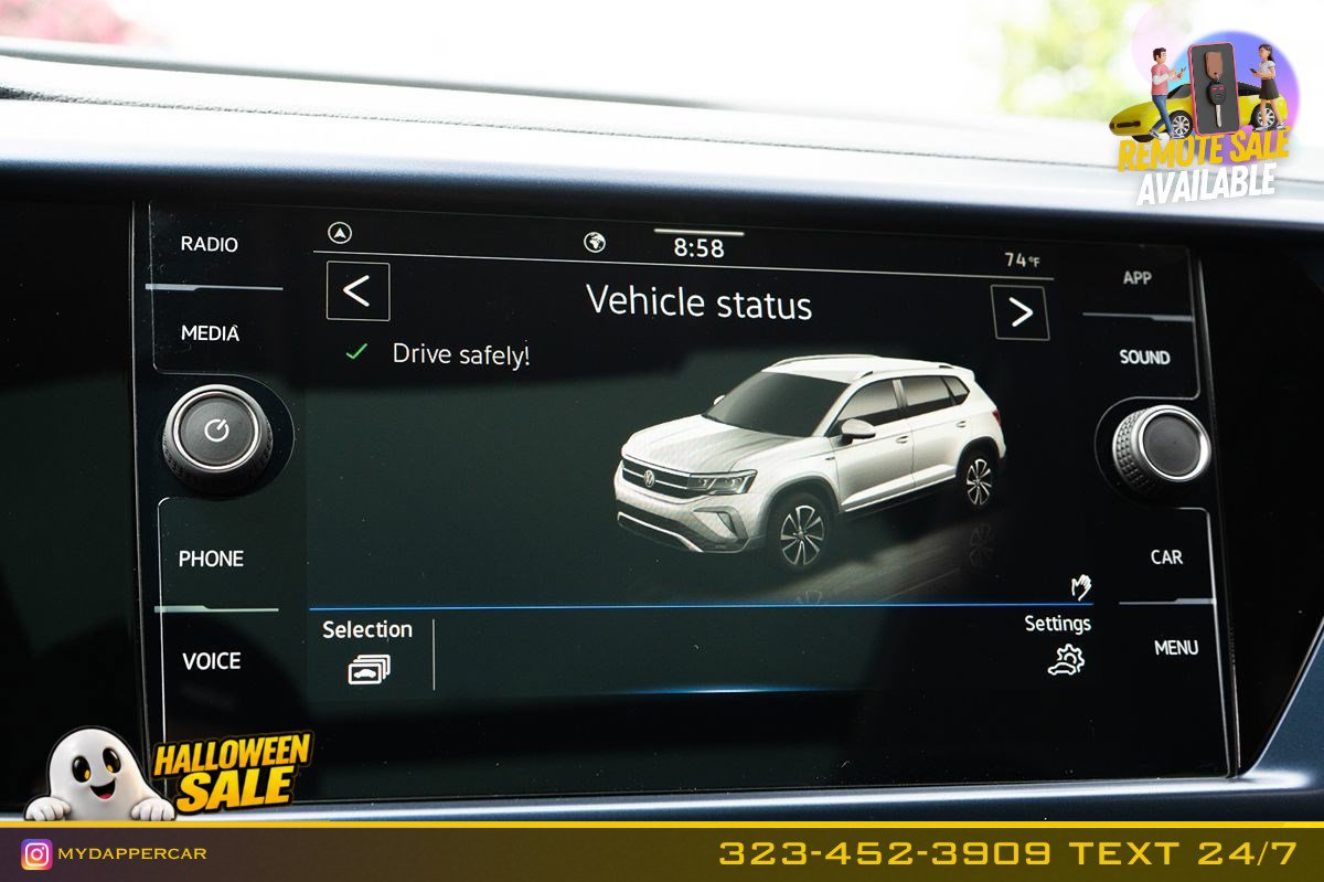 Used 2023 Volkswagen Taos SE w/ Panoramic Sunroof Package FWD image 34