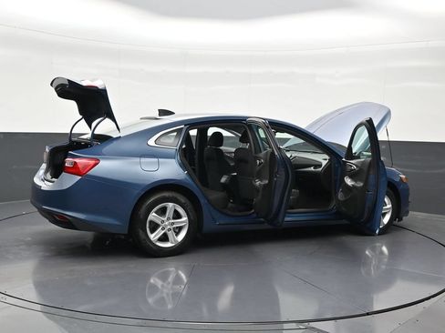 Used 2024 Chevrolet Malibu LS FWD image 36