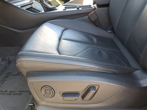 Used 2022 Audi Q3 2.0T Premium w/ Convenience Package image 30