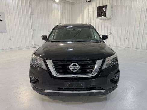 Used 2017 Nissan Pathfinder SV image 8