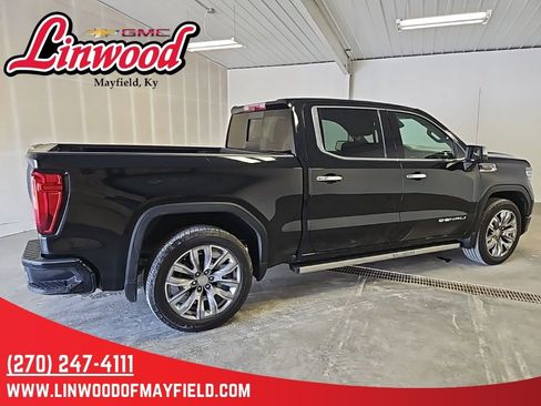 Used 2023 GMC Sierra 1500 Denali w/ Denali Reserve Package AWD/4WD image 2