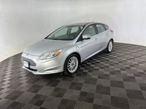 Used 2013 Ford Focus Electric Hatchback FWD image 5