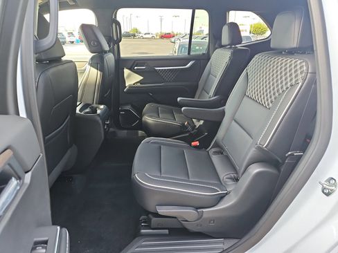 New 2026 GMC Acadia Denali w/ Super Cruise Package image 20