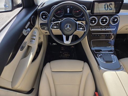 Used 2020 Mercedes-Benz GLC 300 image 12
