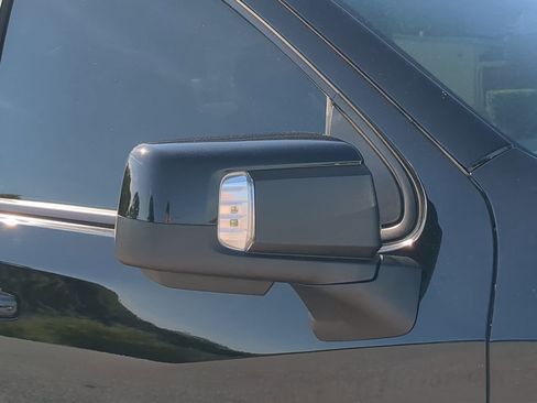 Used 2024 Chevrolet Silverado 1500 LT Trail Boss w/ LT Trail Boss Premium Package image 10