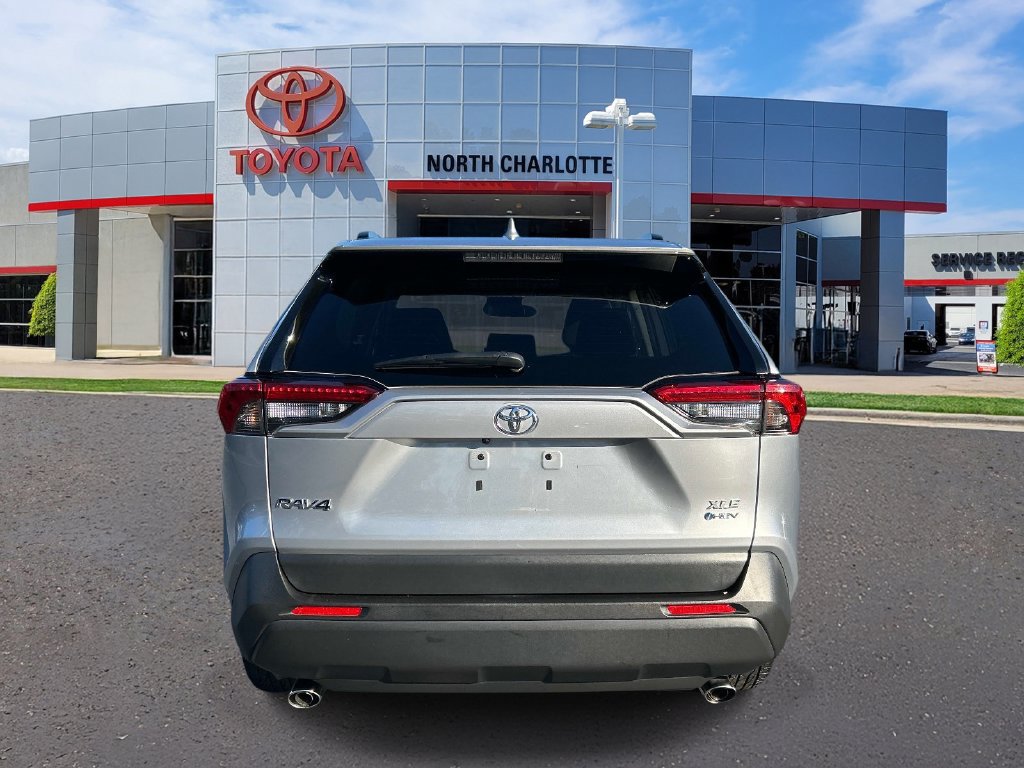 Used 2025 Toyota RAV4 XLE w/ Convenience Package AWD/4WD image 7