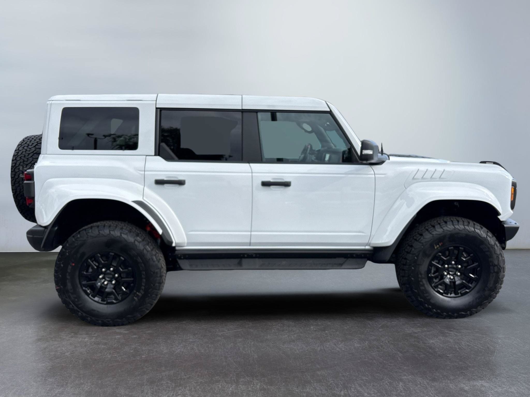 New 2026 Ford Bronco Raptor AWD/4WD image 6
