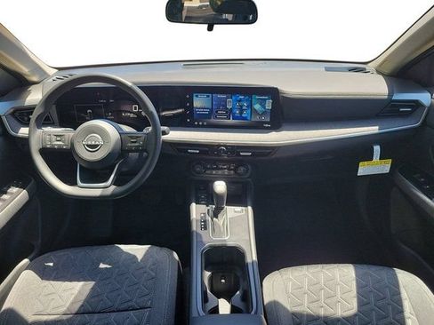 New 2026 Nissan Kicks SV w/ SV Premium Package FWD image 20