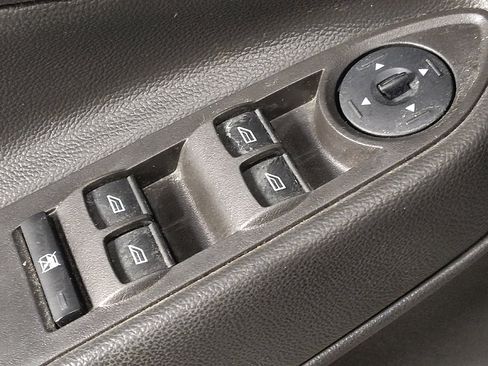 Used 2016 Ford Escape SE w/ Equipment Group 201A image 27