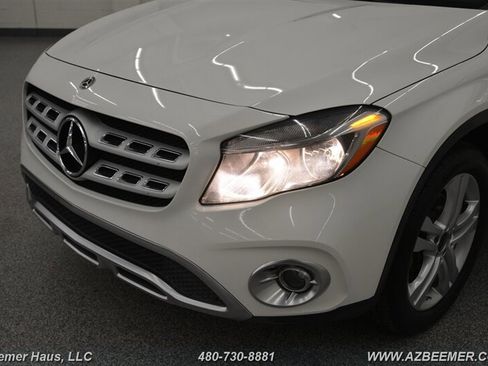 Used 2018 Mercedes-Benz GLA 250 4MATIC w/ Premium Package image 46