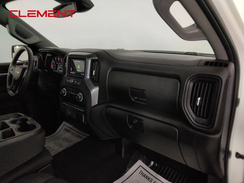 Used 2023 Chevrolet Silverado 1500 Custom AWD/4WD image 34