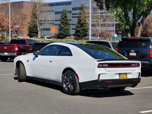New 2026 Dodge Charger R/T Scat Pack image 5