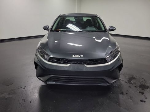 Used 2024 Kia Forte LXS w/ LXS Technology Package FWD image 3