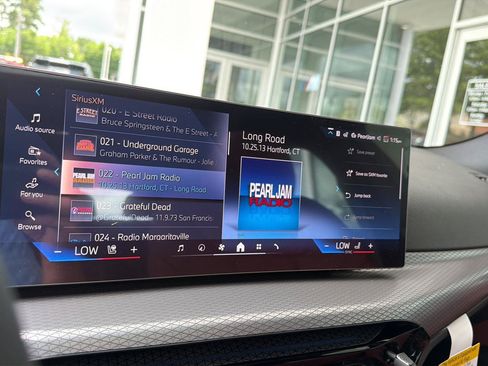 New 2026 BMW i4 eDrive40 w/ M Sport Package RWD image 23