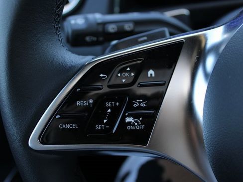 New 2024 Mercedes-Benz EQB 300 4MATIC image 21