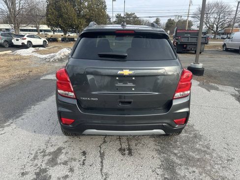 Used 2020 Chevrolet Trax LT w/ LT Convenience Package AWD/4WD image 4