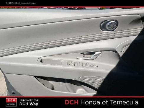 Used 2025 Hyundai Elantra Sport FWD image 16