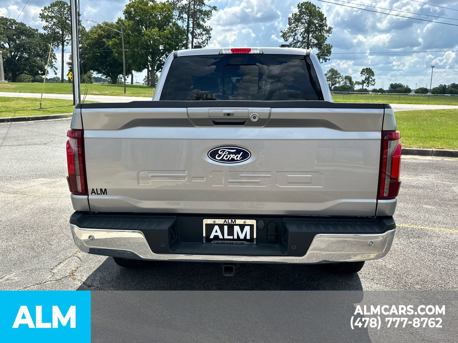 Used 2025 Ford F150 Lariat w/ Equipment Group 501A Mid AWD/4WD image 6