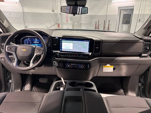 New 2026 Chevrolet Silverado 1500 LT AWD/4WD image 39